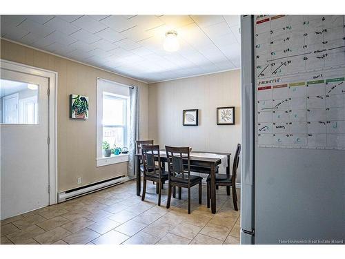 47 Allen St, Fredericton, NB 