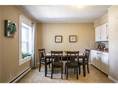 47 Allen St, Fredericton, NB 