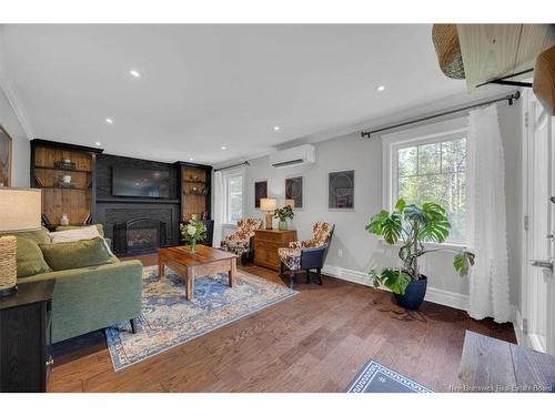 24 Beach Dr, Rothesay, NB 