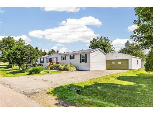 8 Lausanne St, Moncton, NB 