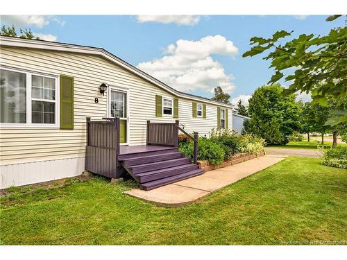 8 Lausanne St, Moncton, NB 