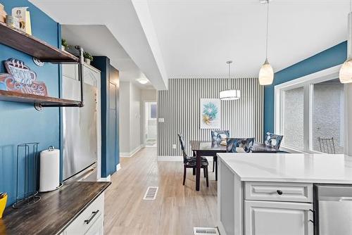 411 Leighton Ave, Winnipeg, MB 