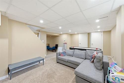 411 Leighton Ave, Winnipeg, MB 