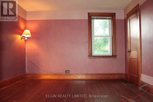 Bedroom 1 - 44356 Talbot Line, Central Elgin, ON 