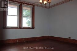 Bedroom 3 - 