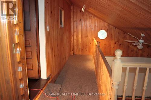 Cat walk from bedroom area - 44356 Talbot Line, Central Elgin, ON 
