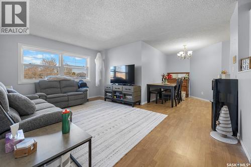 4008 Dewdney Avenue, Regina, SK 