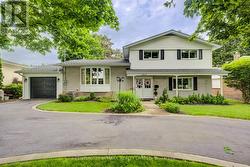 163 LAKESHORE ROAD  St. Catharines (Lakeshore), ON L2N 2V2