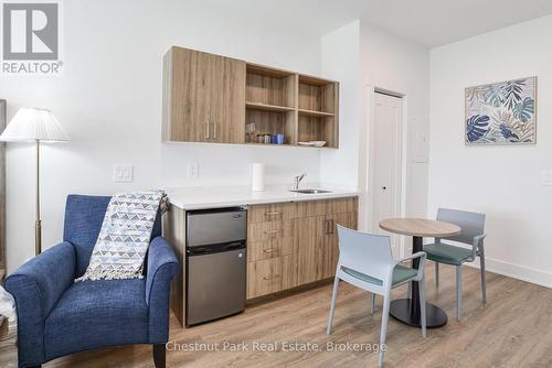 (STUDIO SUITE) - 520 ISAAC STREET , Gravenhurst (Muskoka (S)), Ontario P1P 1G1 5
