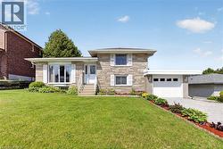 252 CHRISTOPHER Drive  Cambridge, ON N1R 4S4