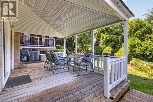 Covered Deck - 252 Christopher Drive, Cambridge, ON 