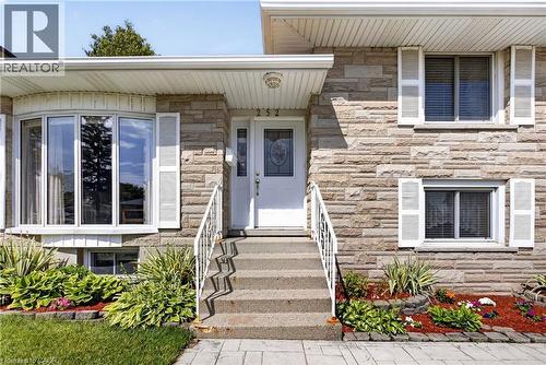 Front Entry - 252 Christopher Drive, Cambridge, ON 