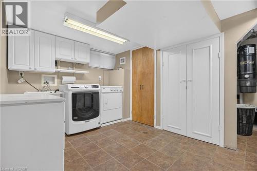 252 Christopher Drive, Cambridge, ON - Indoor Photo Showing Laundry Room