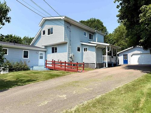 5 Lamy Street, Amherst, NS 