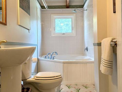 5 Lamy Street, Amherst, NS 
