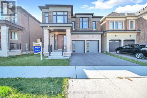 2411 SAW WHET BOULEVARD  Oakville, ON L6M 5L5