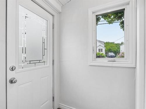 20 Pine Grove Drive, Halifax, NS 