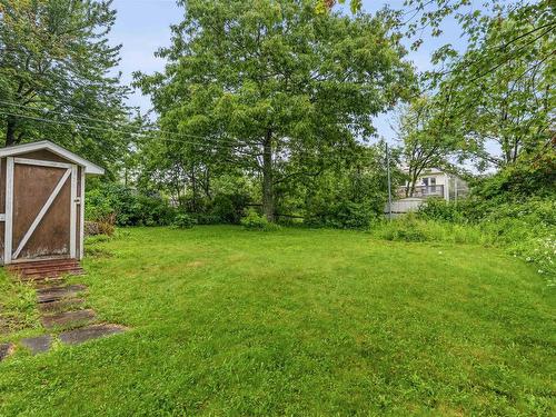 20 Pine Grove Drive, Halifax, NS 