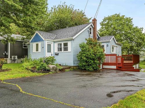 20 Pine Grove Drive, Halifax, NS 