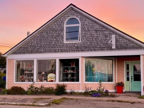 15876 Central Avenue, Inverness, NS 