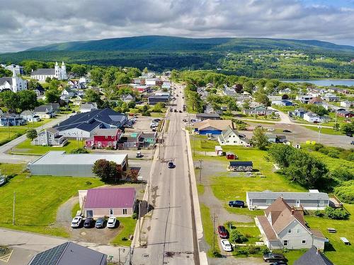15876 Central Avenue, Inverness, NS 