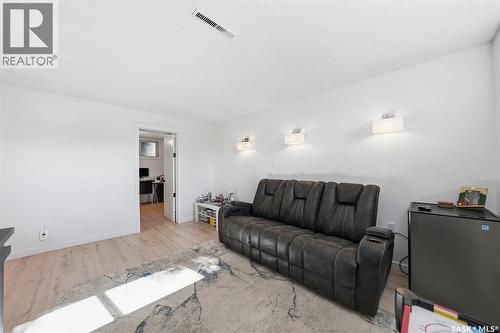 1214 Elevator Road, Saskatoon, SK 