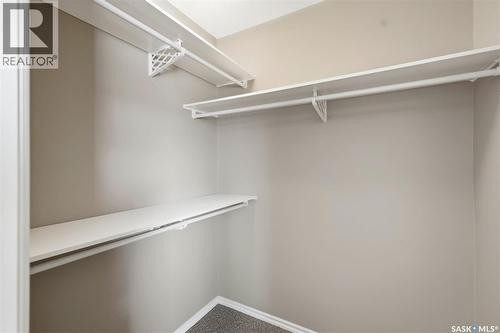 320 Willowgrove Lane, Saskatoon, SK 