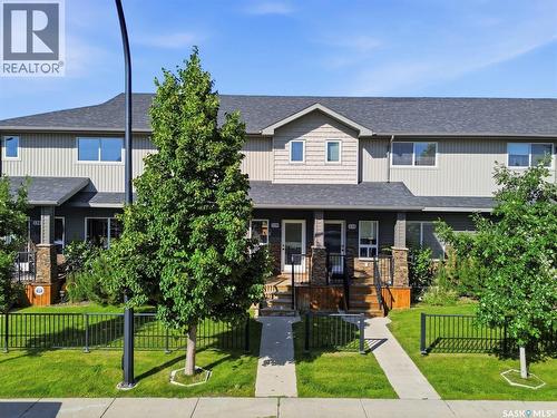 320 Willowgrove Lane, Saskatoon, SK 