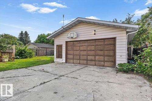 13224 37 St Nw, Edmonton, AB 