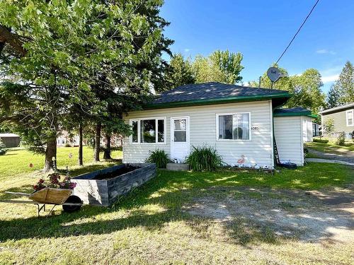 6080 Highway 11, Emo, ON - Outdoor