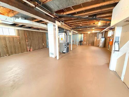 205 Second Avenue, Geraldton, ON 