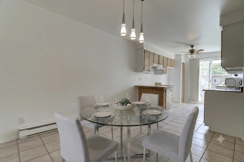 Coin-repas - 6045 Rue Jogues, Montréal (Le Sud-Ouest), QC - Indoor Photo Showing Dining Room