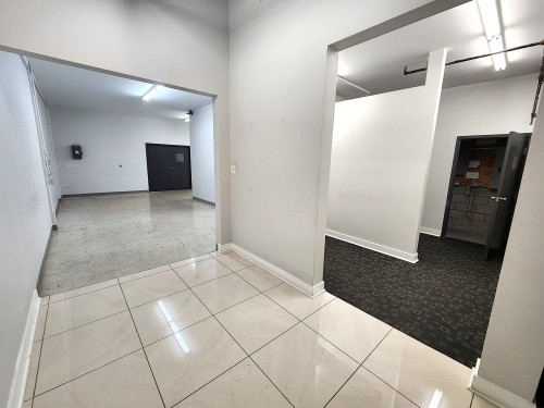 Interior - 2298 Ch. St-François, Dorval, QC 