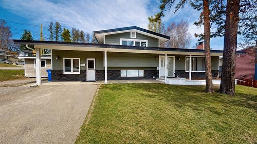 325 4Th Avenue, Kimberley, BC 