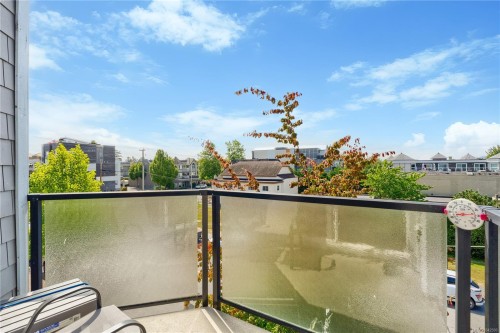 #308-9751 Fourth St, Sidney, BC 