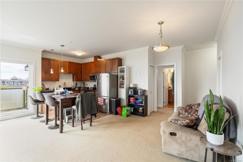 #308-9751 Fourth St, Sidney, BC 