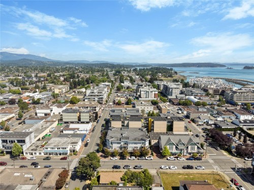 #308-9751 Fourth St, Sidney, BC 