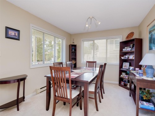 1230 Richardson St, Victoria, BC 