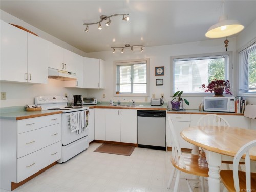1230 Richardson St, Victoria, BC 