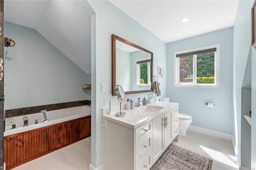 1436 Leask Rd, Nanaimo, BC 
