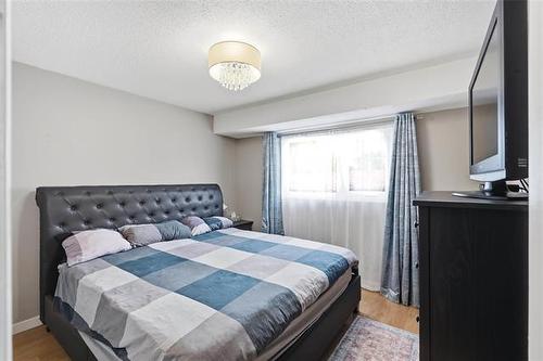 255 St Martin Blvd, Winnipeg, MB 