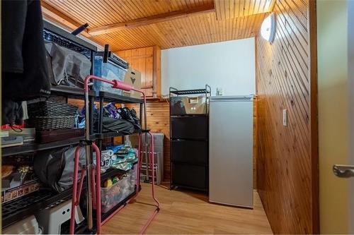 255 St Martin Blvd, Winnipeg, MB 