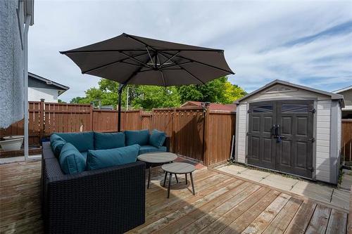 255 St Martin Blvd, Winnipeg, MB 