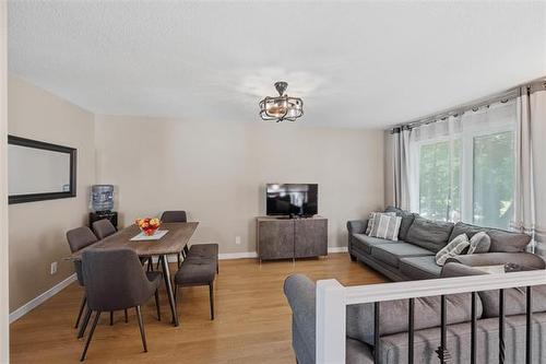 255 St Martin Blvd, Winnipeg, MB 