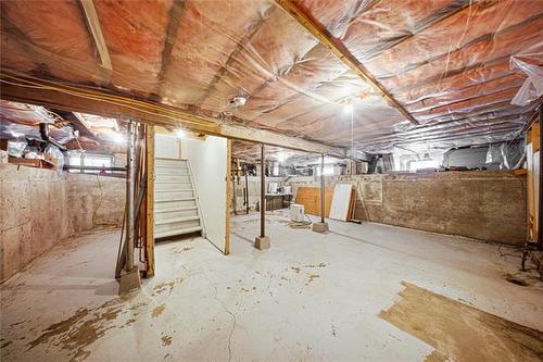423 Parkview St, Winnipeg, MB 