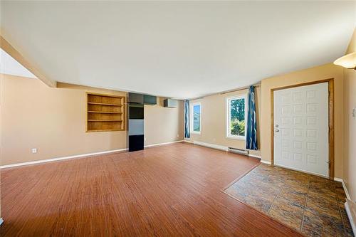 423 Parkview St, Winnipeg, MB 