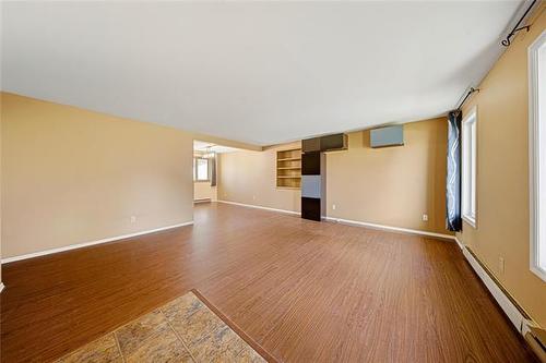 423 Parkview St, Winnipeg, MB 