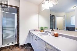 4 Pc Ensuite - 