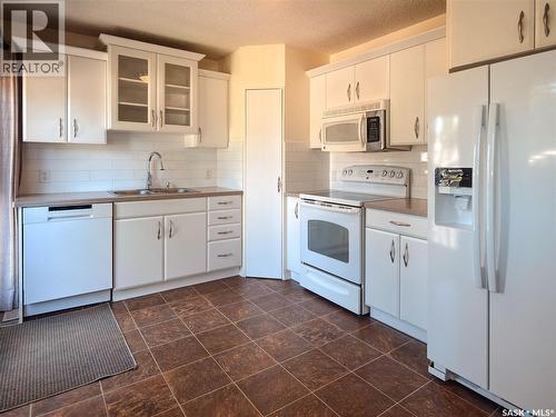 6 Fulton Drive, Regina, SK 