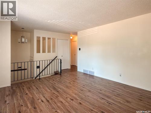 6 Fulton Drive, Regina, SK 